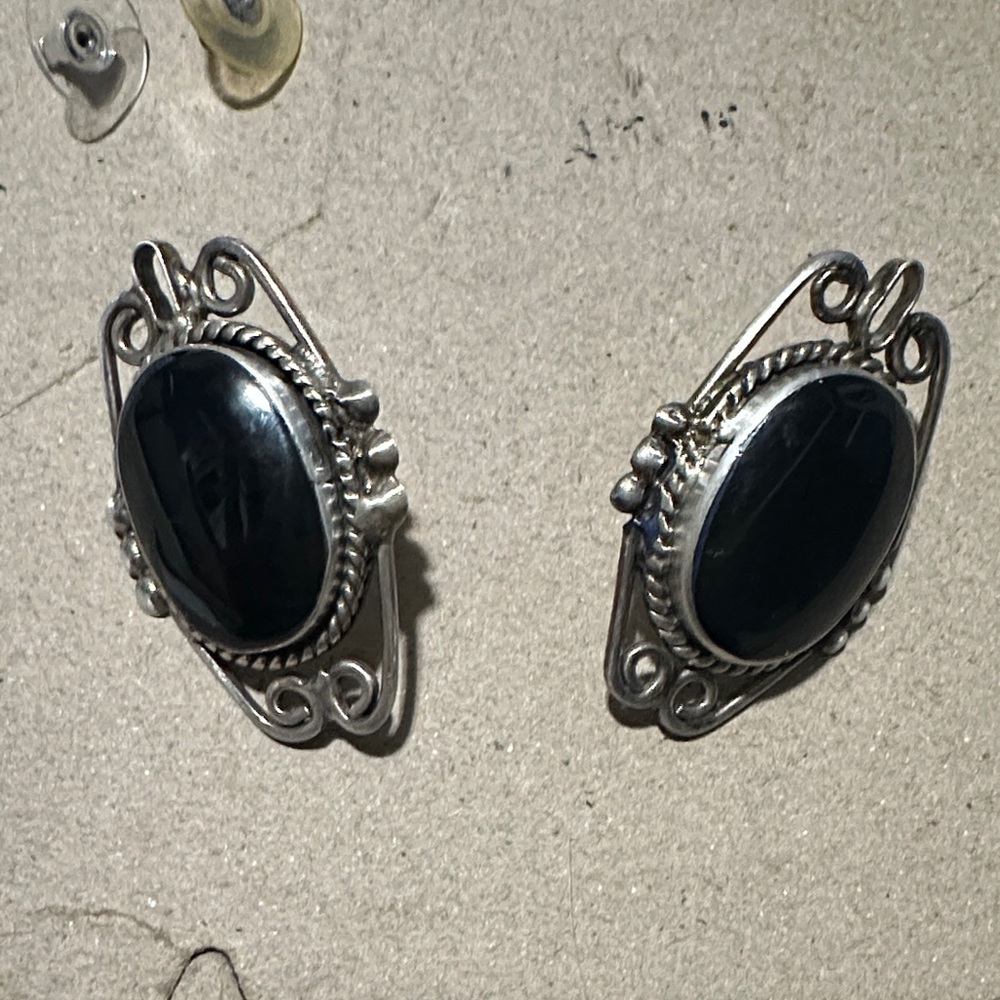 925 VTG Onyx Earrings